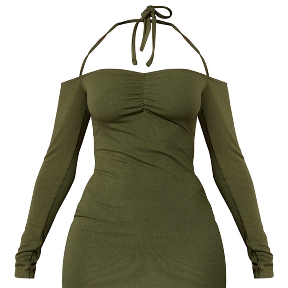 ✨PRETTYLITTLETHING✨ NEW Dresses